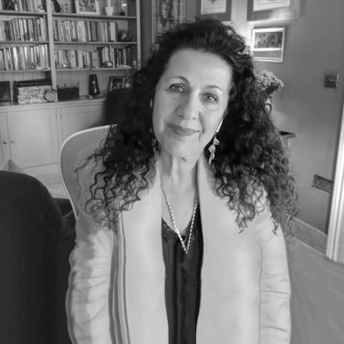 dr-maria-luca-regent-s-university-london